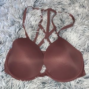 🌸🌺Pink Victoria’s Secret bra🌺🌸